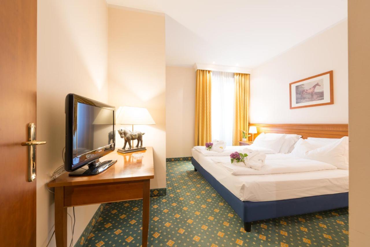 Hotel Eden Levico Terme Buitenkant foto