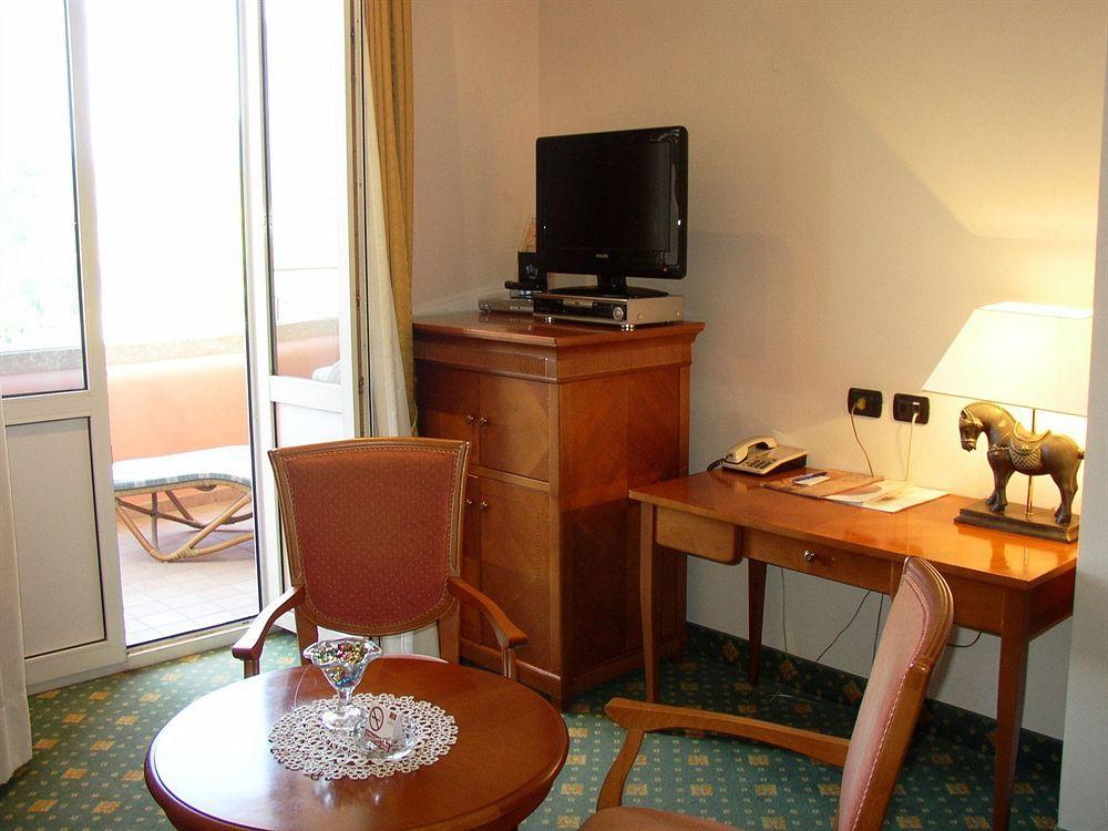 Hotel Eden Levico Terme Buitenkant foto