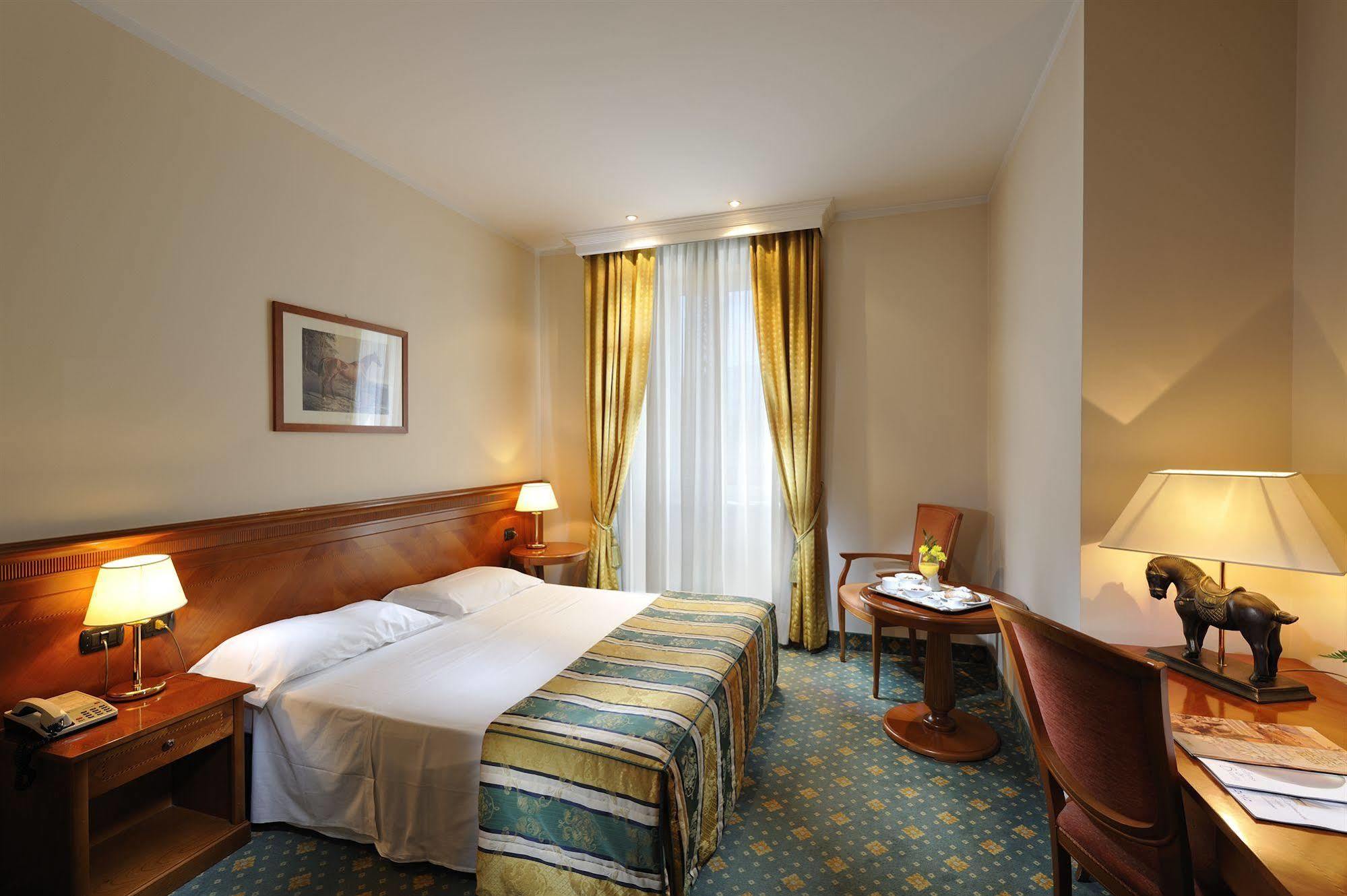 Hotel Eden Levico Terme Buitenkant foto